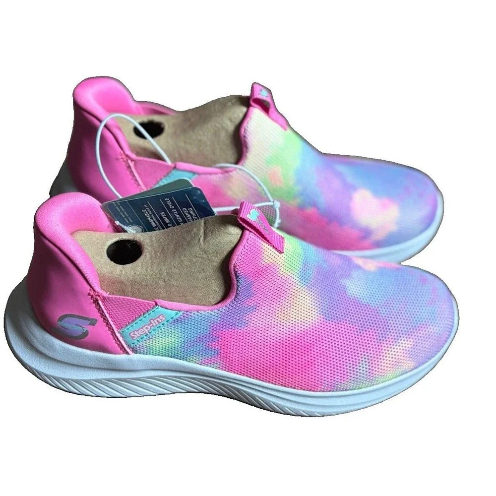NEW Girls Skechers Baily Step-Ins Sneakers Pink Tie Dye Slip On Size 3
